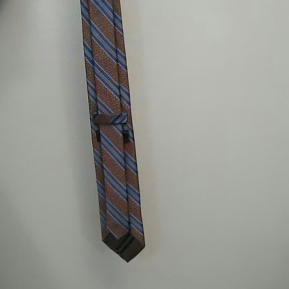 NWT Jos A. Bank Reserve Brown/Blue Silk Stripe Tie - Picture 6 of 10